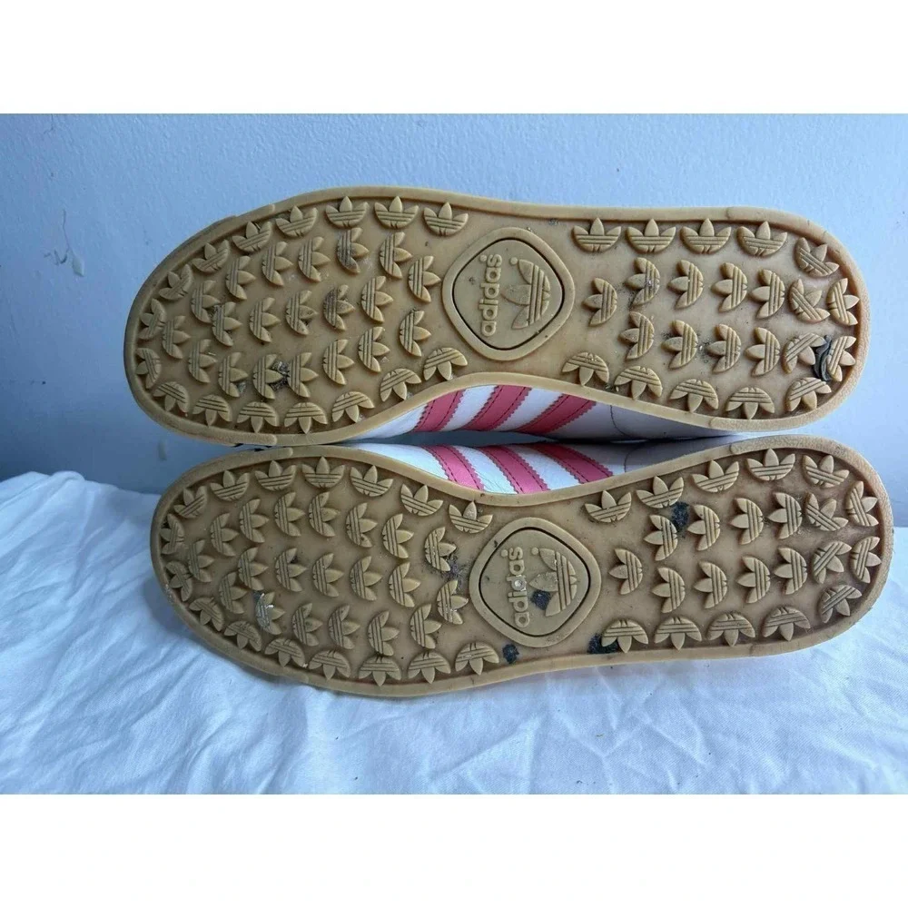 Adidas Samoa pink and white preppy shoe size 6